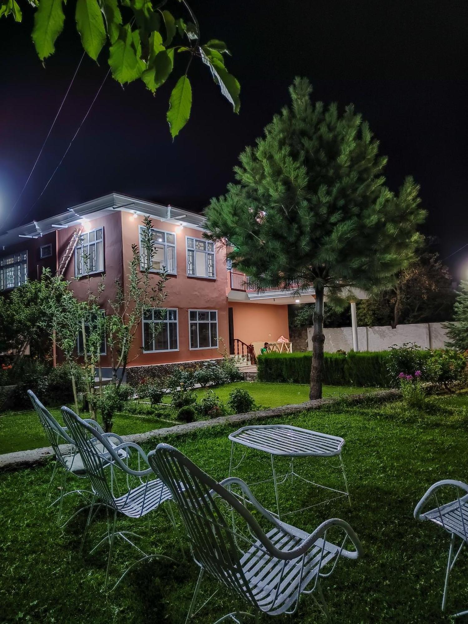 Taaj Residence Skardu Eksteriør bilde