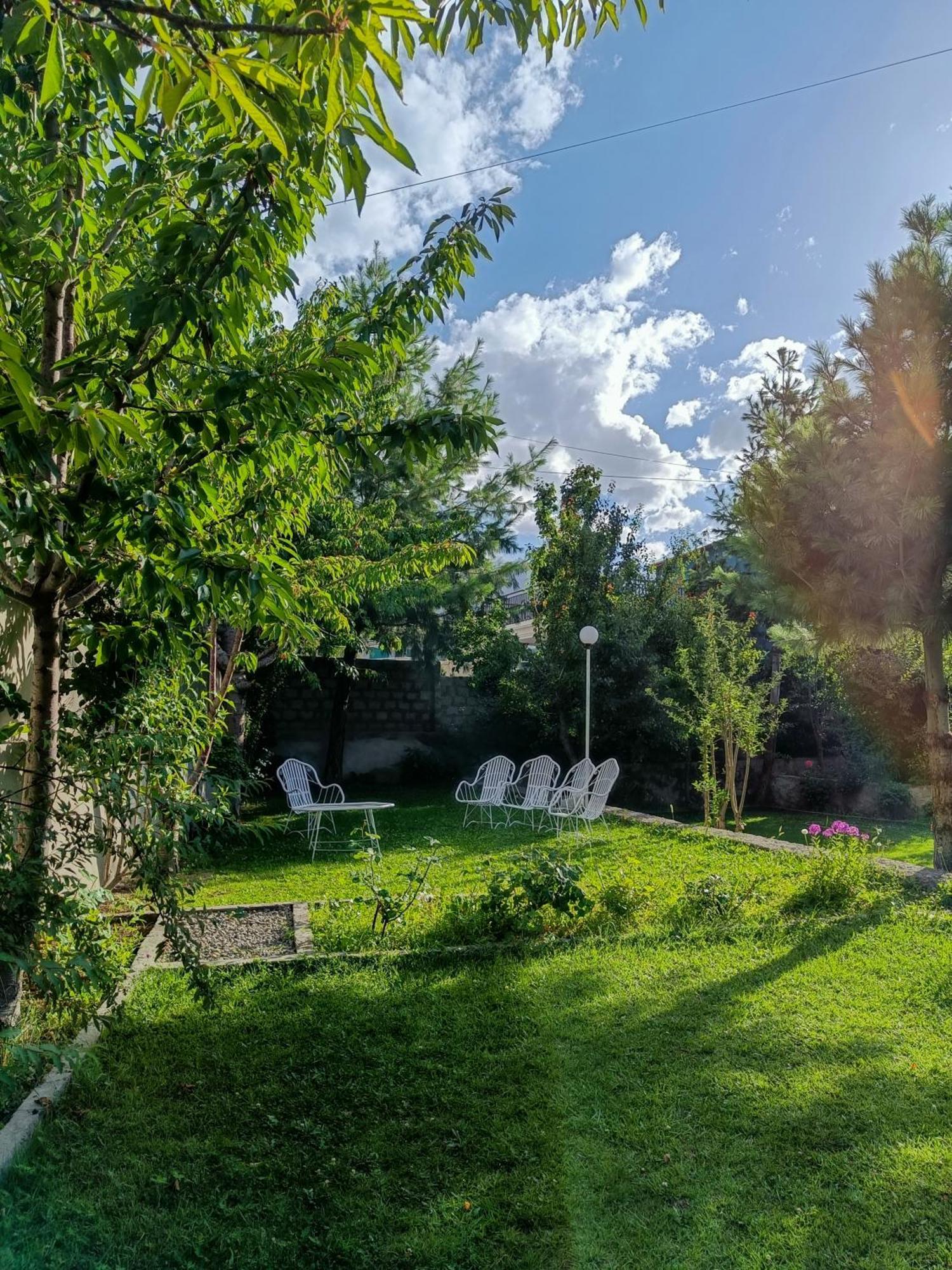Taaj Residence Skardu Eksteriør bilde